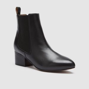 NWT Frankie4 Shauna Black Bootie